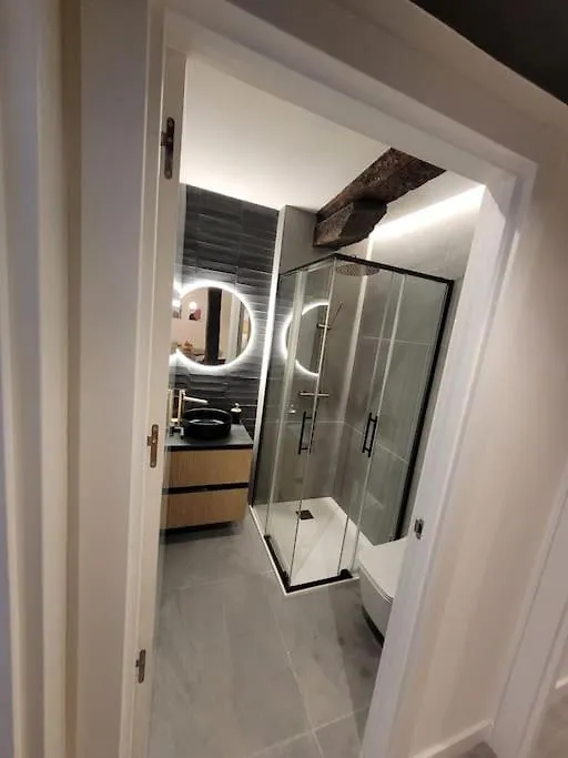 ビルバオPiso Boutique A Un Minuto Del Casco Viejoアパートメント 0*, ビルバオ